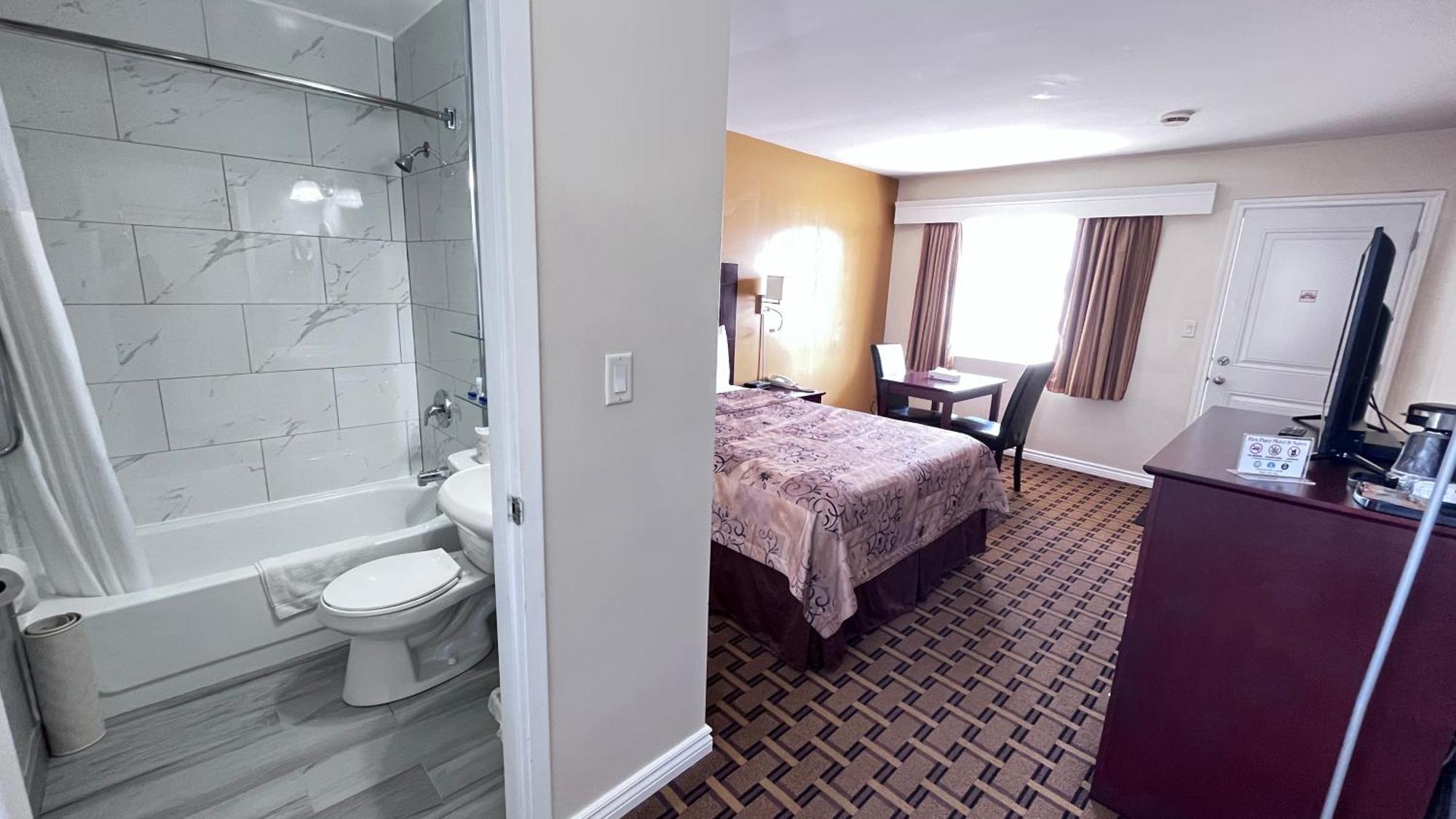 Park Place Motel & Suites Tweed Екстериор снимка